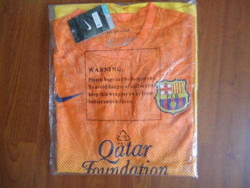 NIKE Barcelona Kit - Large