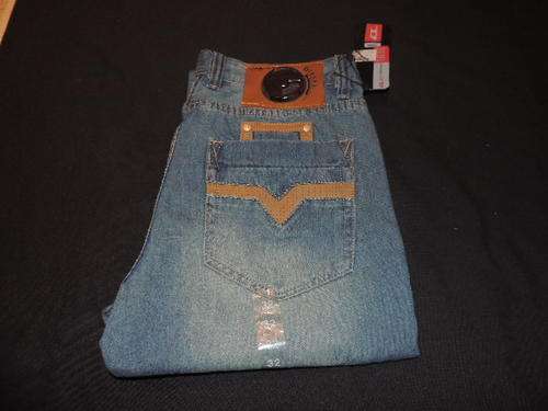 DIESEL Washed Out Denimz - W32