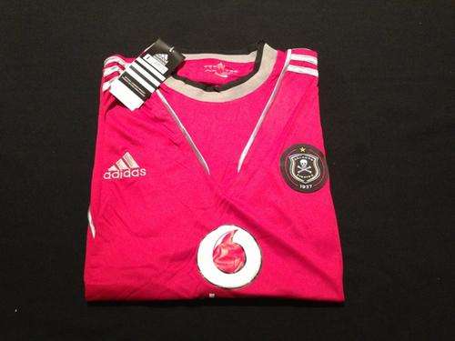 ADIDAS Orlando Pirates 2013 Kit - Large