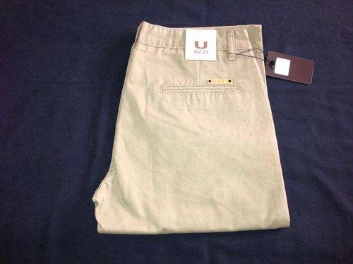 UZZI Chinos - 30