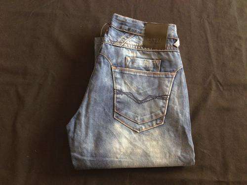 GUESS Washed Out Denimz - W30