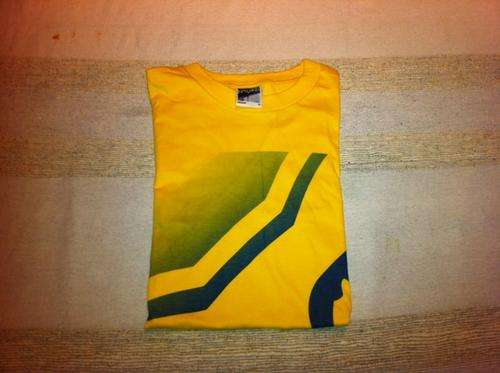 Authentic FOX Mens Tee - Medium