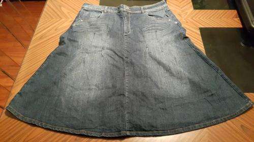 DANIEL HECHTER Denim Skirt - 38 / 40 / 42