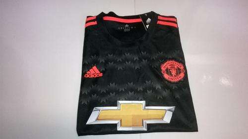 ADIDAS Manchester United 2015/16 Away Kit - Medium