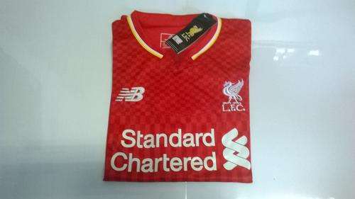 NEW BALANCE Liverpool 2015/16 Kit - Medium