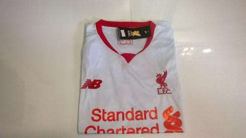 NEW BALANCE Liverpool 2015/16 Kit - X Large