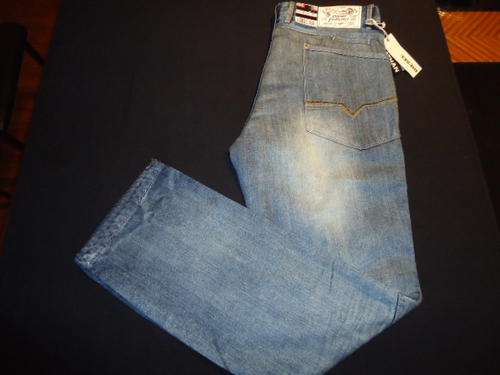 DIESEL Knee Line Jeans - W30 L32