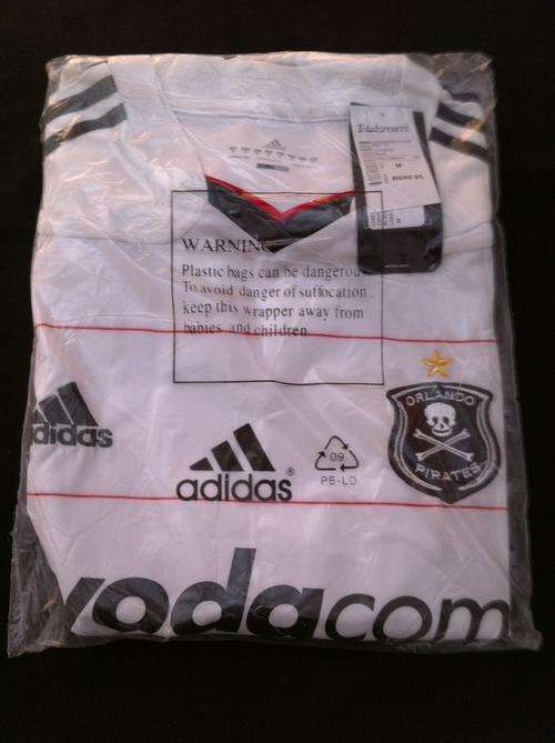 ADIDAS Orlando Pirates Long Sleeve Jersey - Large Slim Fit