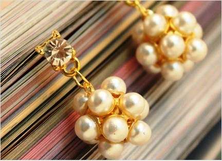 IMPORTED STOCK! Pretty ***PEARLY MOON*** Gold Clad Earrings!