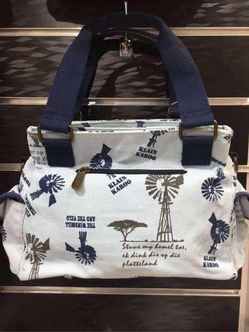 Cotton Road canvas handbag (sling included)with wind mill  pattern & africans   30×22×15cm
