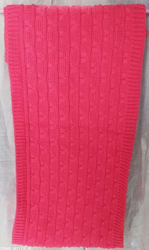 Lady's winter snood scarf