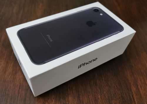 iPhone 7, 32 GIG For Sale