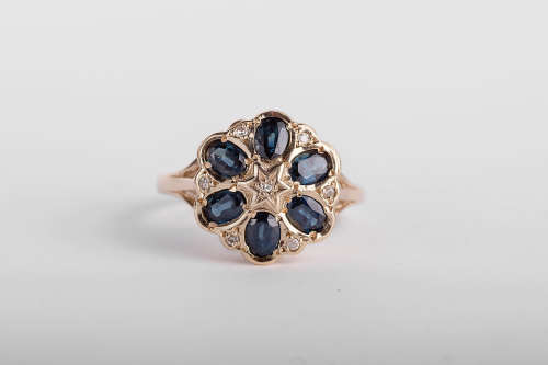 Unusual Vintage Sapphire and Diamond ring 9ct yellow gold.