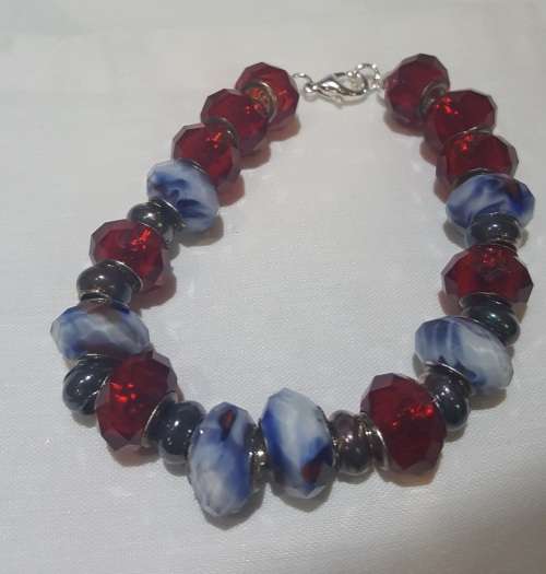 CRYSTAL BRACELET