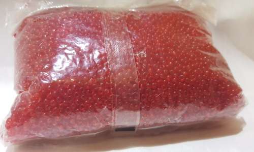 RED GLASS SEED BEADS 11/0 450 GRAMS