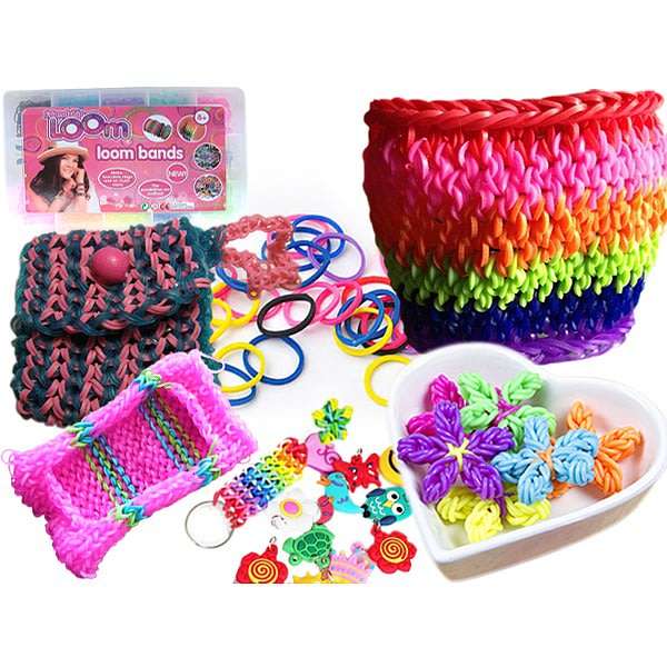 **ONLY R1 BID INCREMENTS***MINI LOOM BAND KIT IN EASY TO CARRY CASE***FAB STOCKING FILLER***