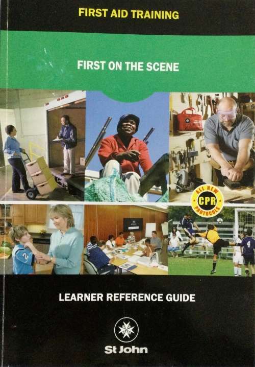 First Aid Training, Learner Reference Guide - St John. Softcover, 1st Ed. 2009