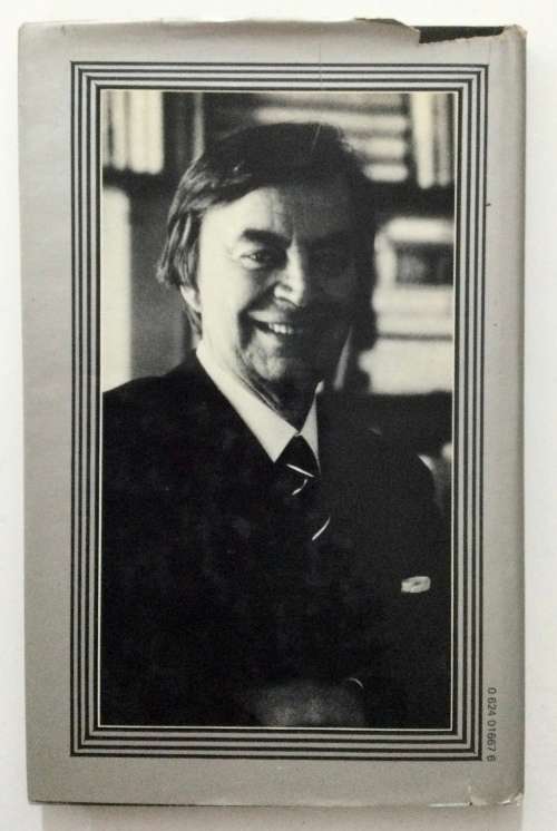 Prioriteite vir Medebestaan - Anton Rupert. Hardeband met stofjas, 1e Uitg. 1e Dr. 1981