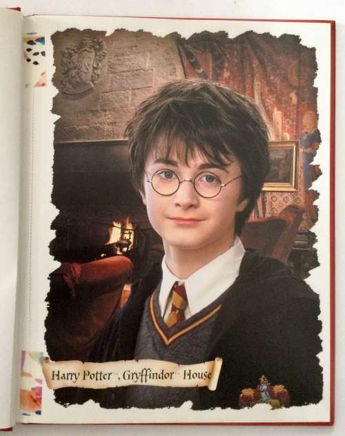 Harry Potter Pull-out Poster Book - The Chamber of Secrets. Hardcover, no dj. 2002