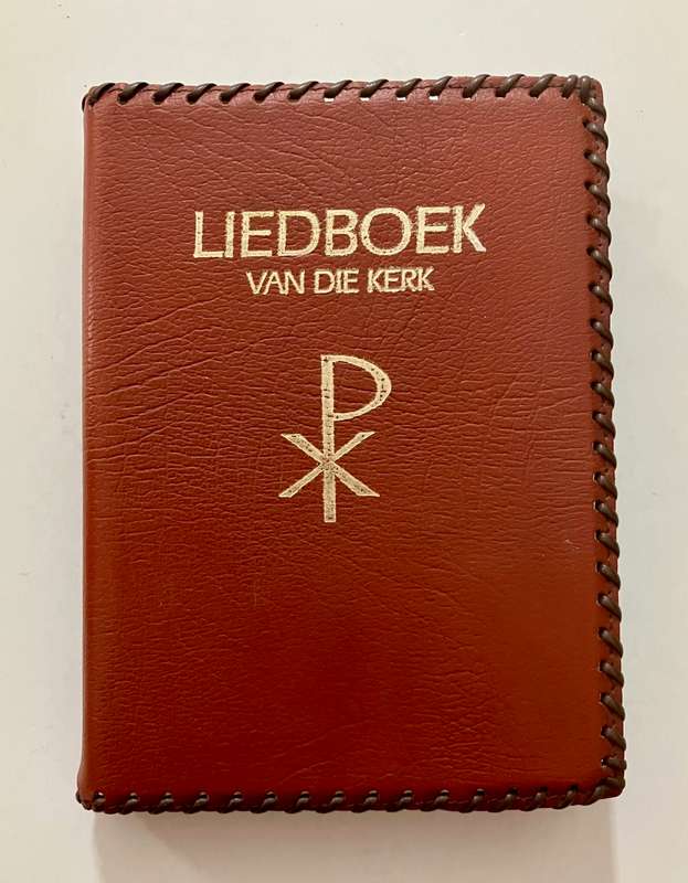 Liedboek van die Kerk - NG Kerk Uitgewers. Leeromslag met piktoriale hardeband, 1e Uitg 2001