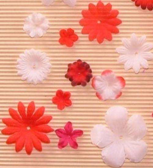 Layered Flowers, Red (Minimum of 12 Flowers per Pack)