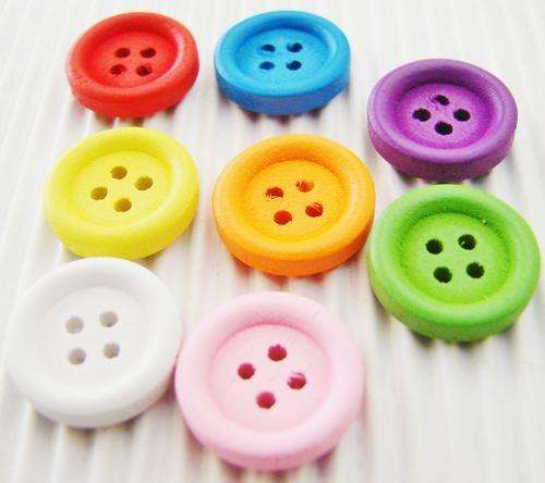 Wooden Buttons, Assorted Colours (Sold in Pack of 8 Buttons)