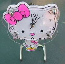 Hello Kitty Clock