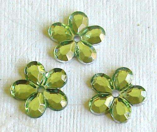 Rhinestones, GREEN FLOWERS, 11mm (20 Rhinestones per Pack)