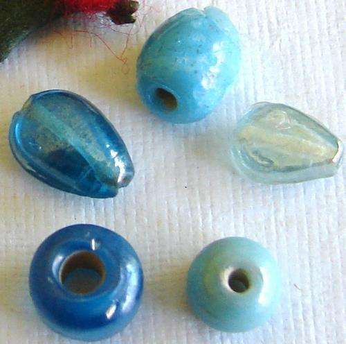 Indian Glass Turquoise Bead Mix - Pack of 80 Pieces
