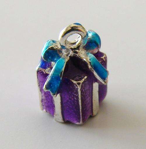 NEW - 7mm x 7mm x 13mm Xmas Gift Charm (Assorted Random Colours - See All Colours Available Below)