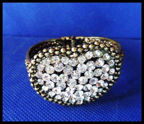 Gold Heart Encrusted Bangle