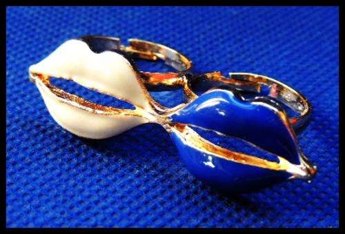 Blue and White Adjustable Double