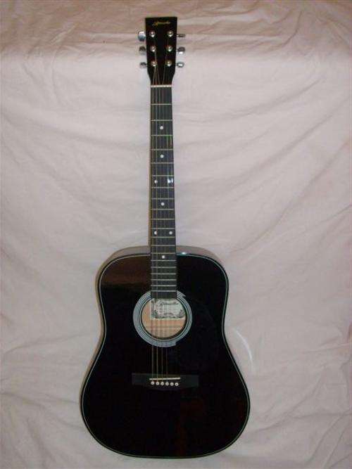 Acoustic guitar, Ritmuller