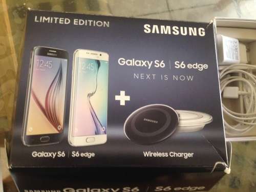 Genuine Samsung Galaxy S6 Edge - 64GB As New Condition - with box and wireless charger