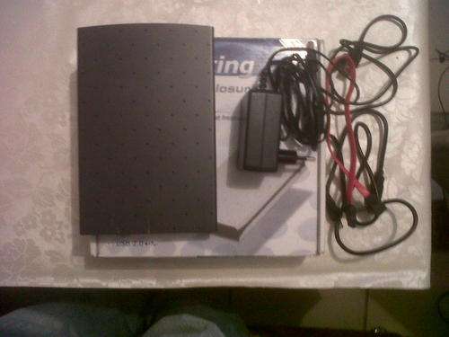 External Hard Drive 320 gb     ****CRAZY R1 AUCTION*****