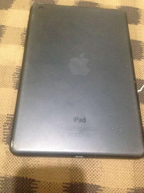 Apple ipad mini 32gb 1st gen wifi black damaged