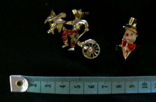 60's Vintage Figurl Brooches - Clown & Jockey