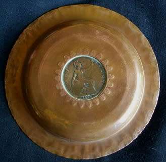 COPPER MONEY TRAY WITH QUEEN VICTORIA PENNY