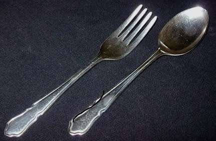 NURSERY CUTLERY SET SPOON AND FORK