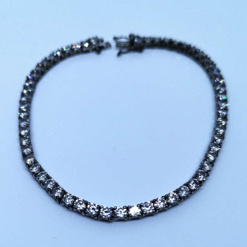 Stunning Tennis Bracelet | +-6ct of Sparkling Cubic Zirconias | Set in Sterling Silver | 190mm Long