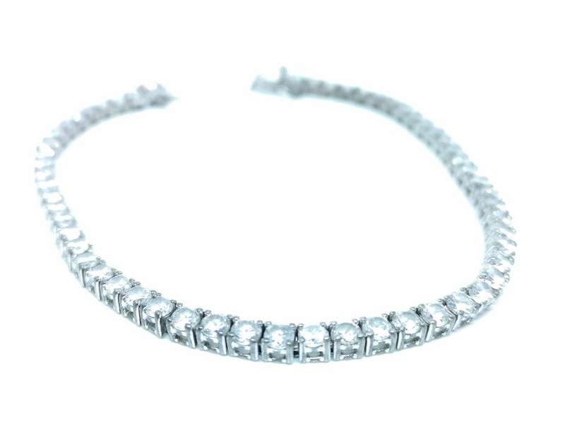 Stunning Tennis Bracelet | +-6ct of Sparkling Cubic Zirconias | Set in Sterling Silver | 190mm Long