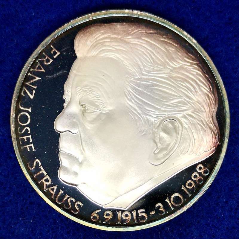 1988 | Proof | Die Fanz Josef Strauss | Gedenkmedaille | 40mm | 30g Fine-Silver (.999) | Rare Find