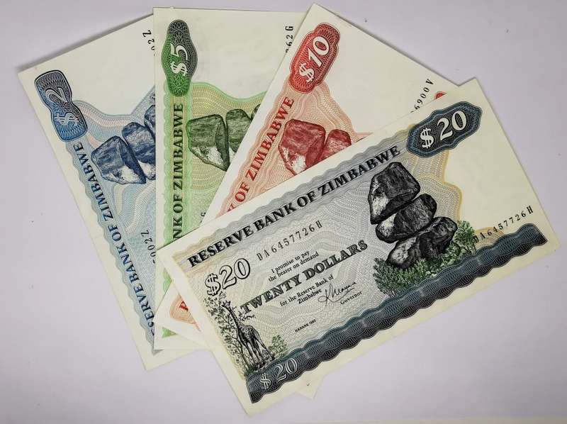 1983 | Set Of 2, 5, 10 & 20 Dollars | "Chiremba Rocks" Issue | Zimbabwe | Signature 2