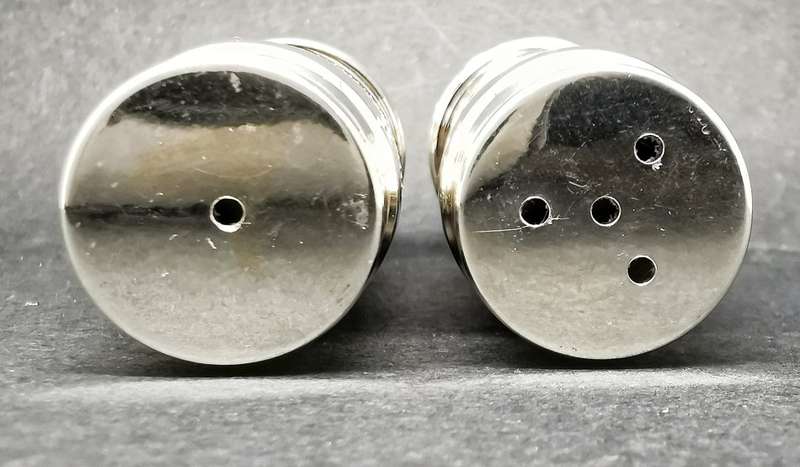 .900 Silver Salt & Pepper Shaker Set | Intricate Detailing on rim of Shakers