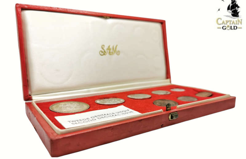1973 Proof Set | R1, 50c, 20c, 10c, 5c, 2c, 1c, 1/2c | Excluding Gold Coins | Long Proof Set Box