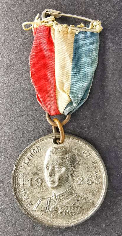1925 | H. R. H | To Commemorate The Visit Of The Prince Of Wales | Medal