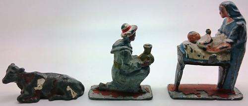 **WoW** Stunning Ornament Figurines _Stamped Union of South Africa** Take a look start R1