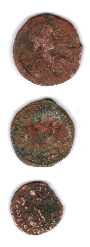 Wow x3 Ancient Roman coins .. See images ** Crazy R1 Start !!!!