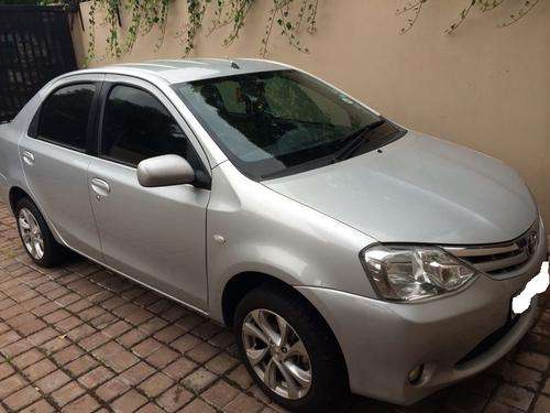 Toyota Etios xS