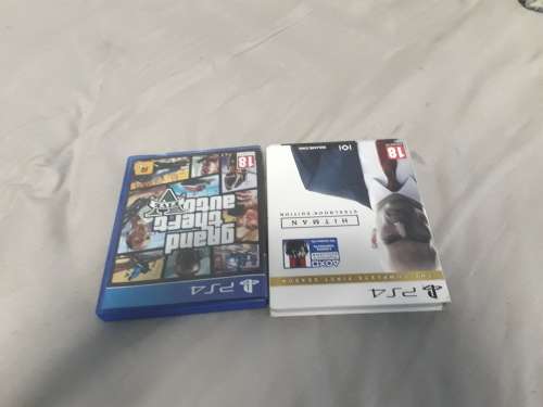 Playstation 4 500gig with GTA V & Hitman